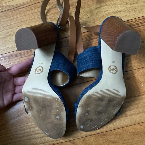 Michael Kors Sandals - Picture 4 of 5